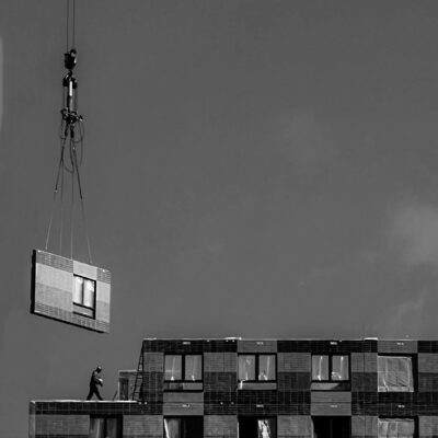 Fabrieksmatig bouwen groeit, bouwsector zoekt naar versnelling