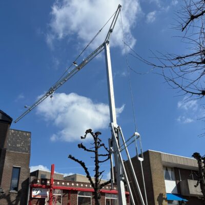 Tweede Vicario bouwkraan voor Martens Realisatie